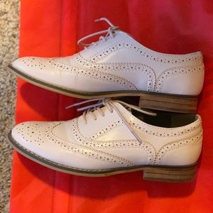 Steve Madden oxford shoes in great condition!